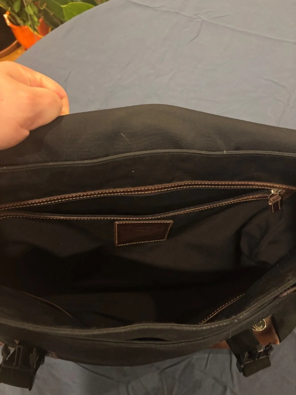 Large Coach Battenkill Messenger Bag!  Canvas with leather Trim